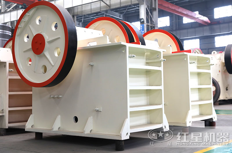 500x750破碎機(jī)圖片